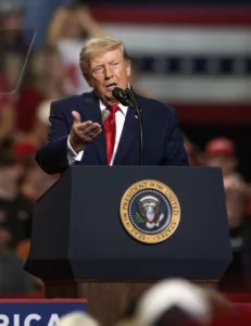 Trump stumps for GOP candidates at Youngstown rally